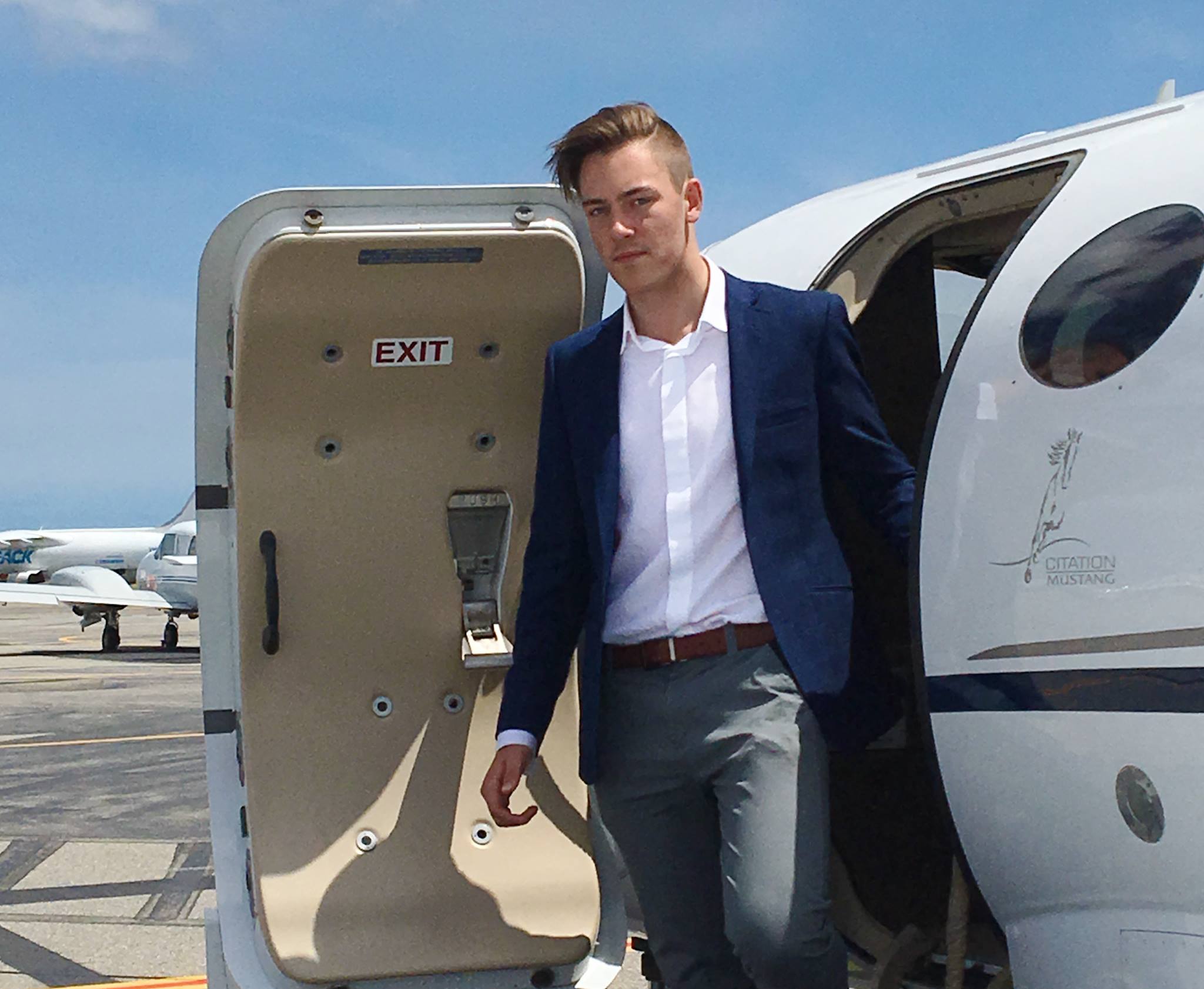 Di Usia 21 Tahun, Anak Tukang Kayu Ini Sudah Berpenghasilan Rp4,5 Miliar per Bulan